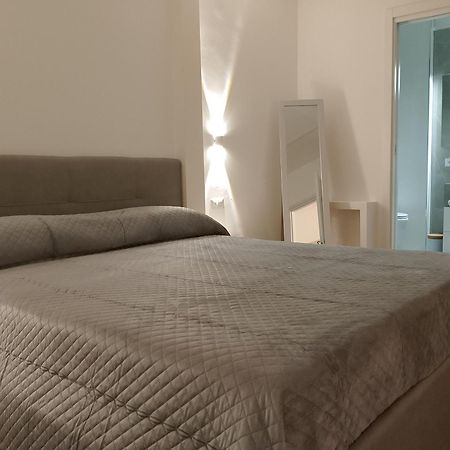 La Corte Guest House Bari Esterno foto