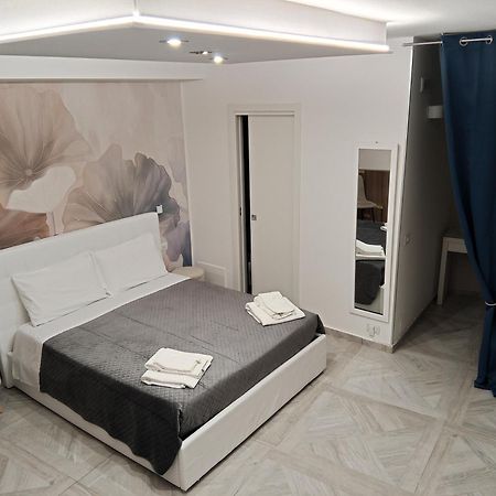 La Corte Guest House Bari Esterno foto