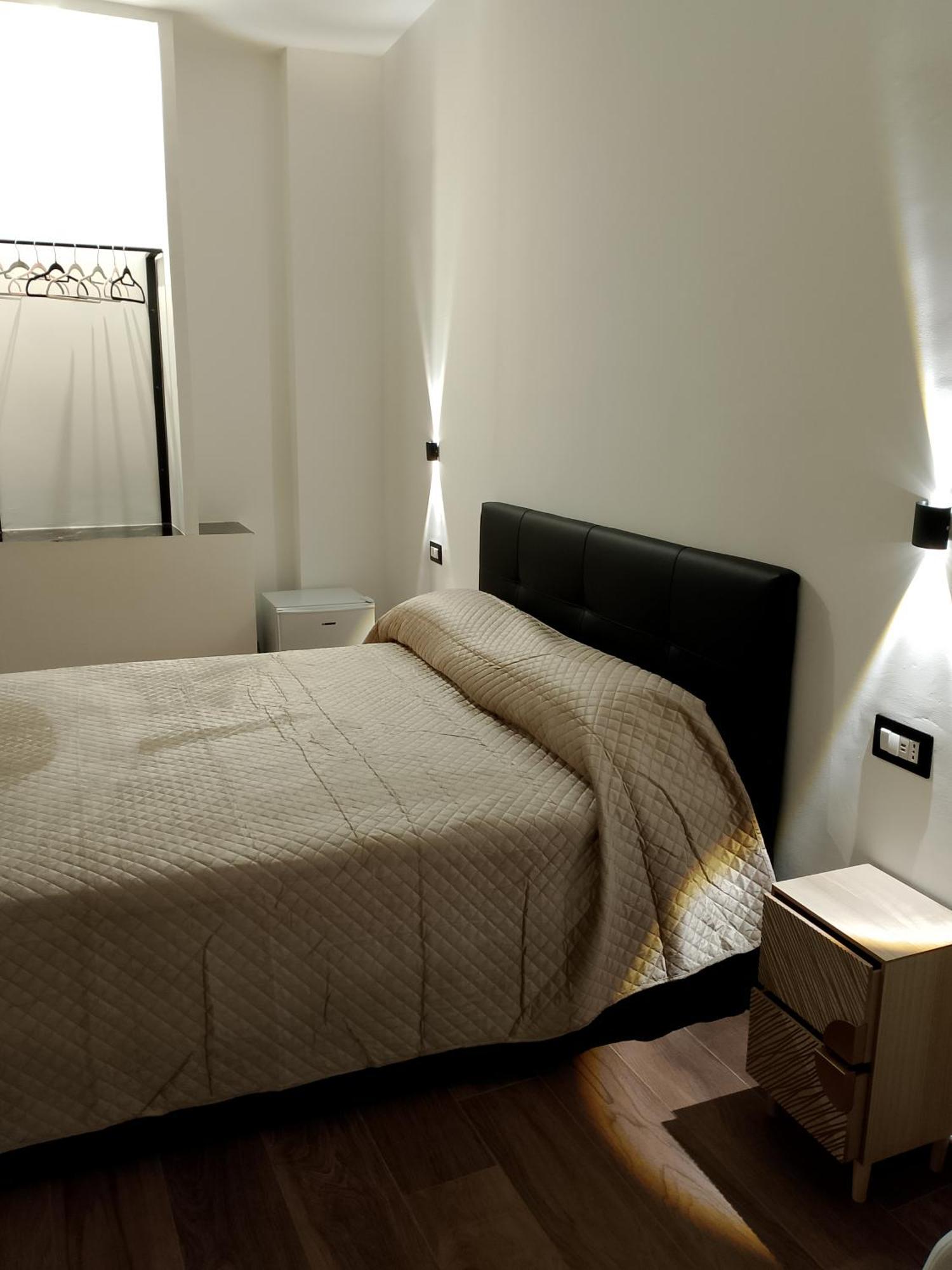 La Corte Guest House Bari Esterno foto