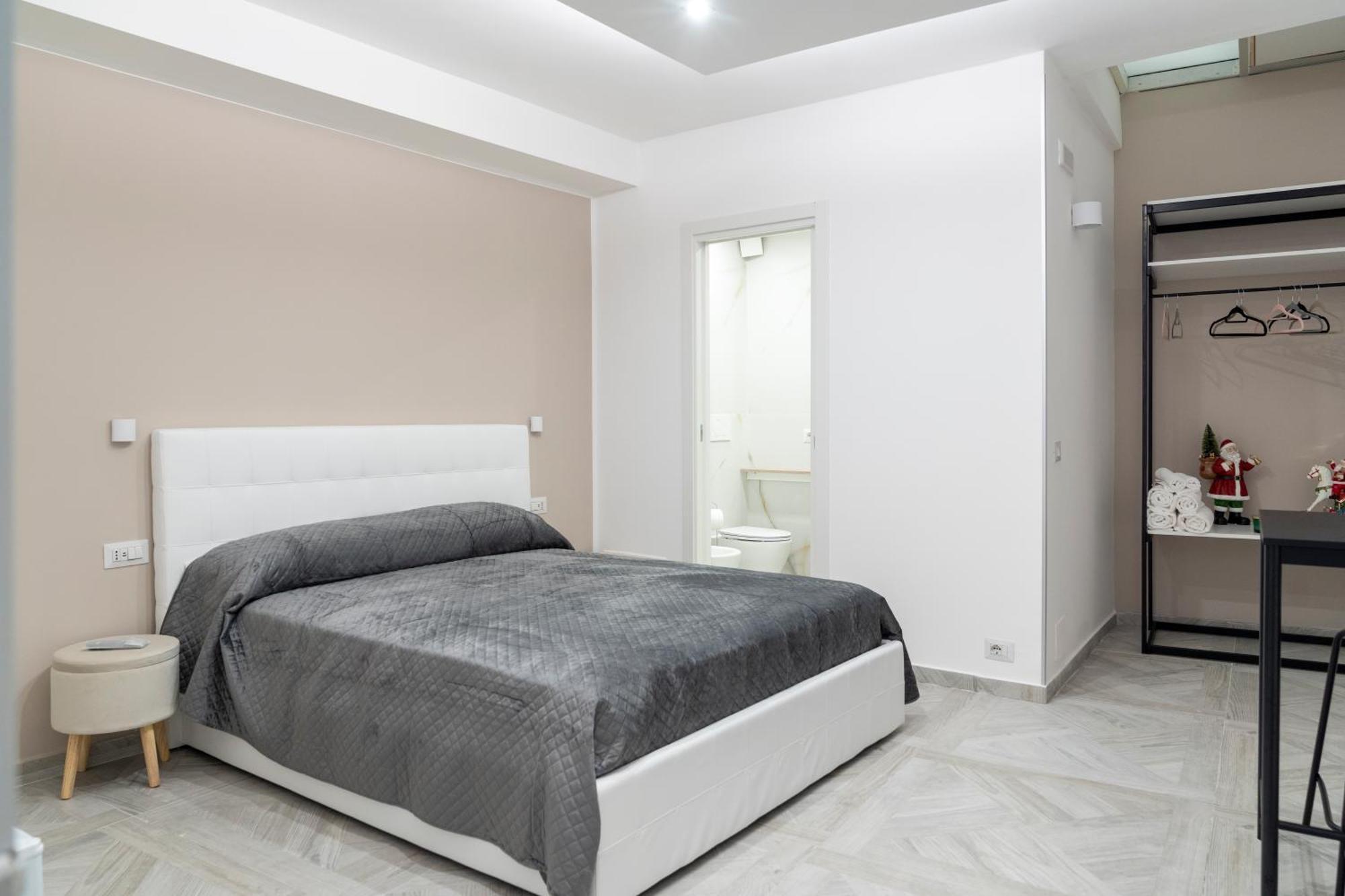 La Corte Guest House Bari Esterno foto