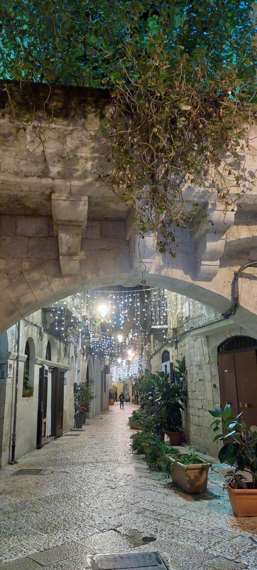 La Corte Guest House Bari Esterno foto