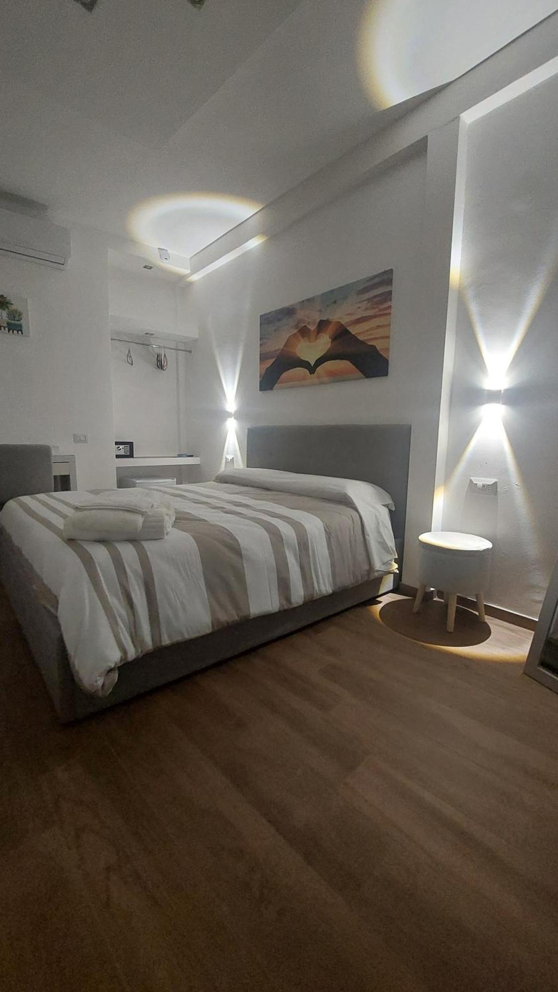 La Corte Guest House Bari Esterno foto