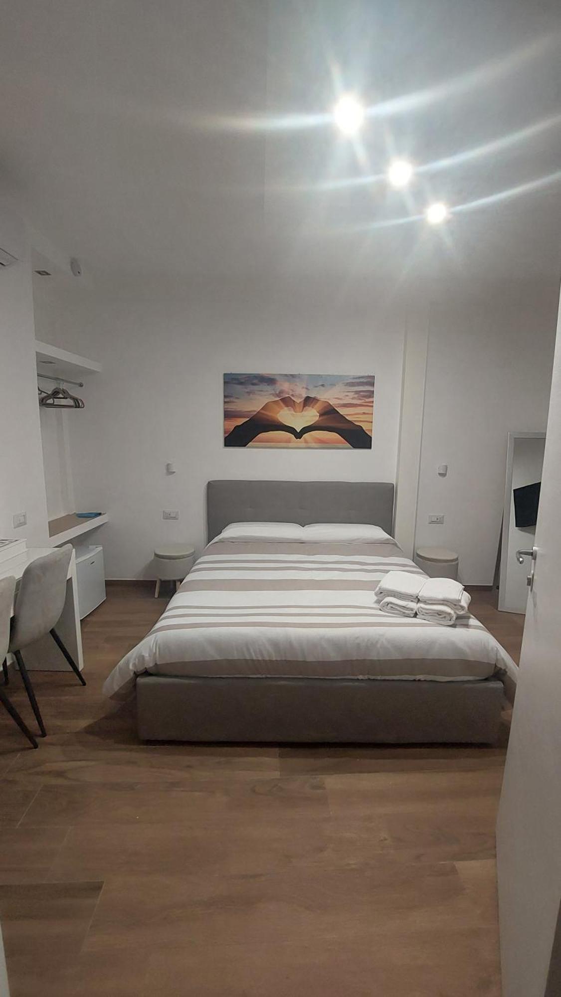 La Corte Guest House Bari Esterno foto