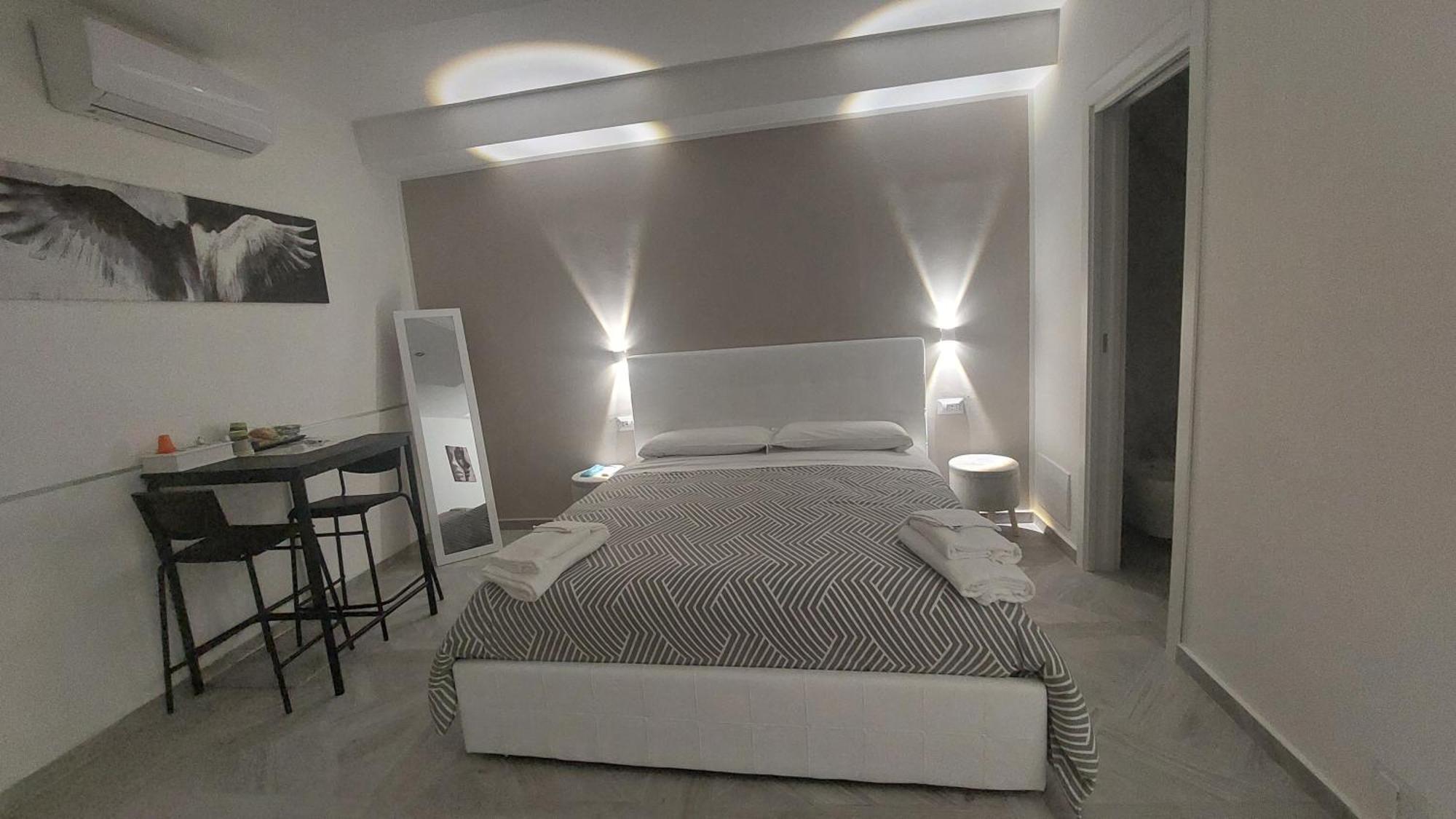 La Corte Guest House Bari Esterno foto