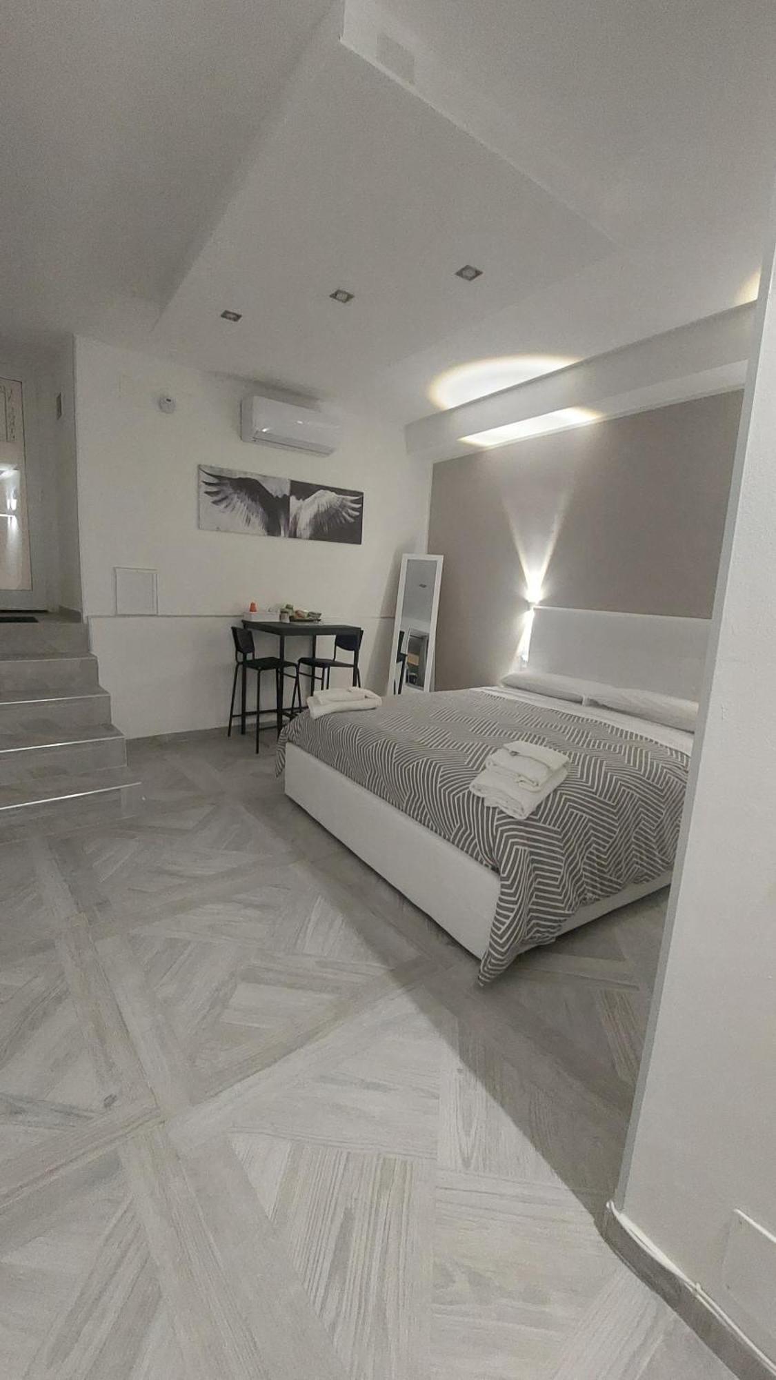 La Corte Guest House Bari Esterno foto