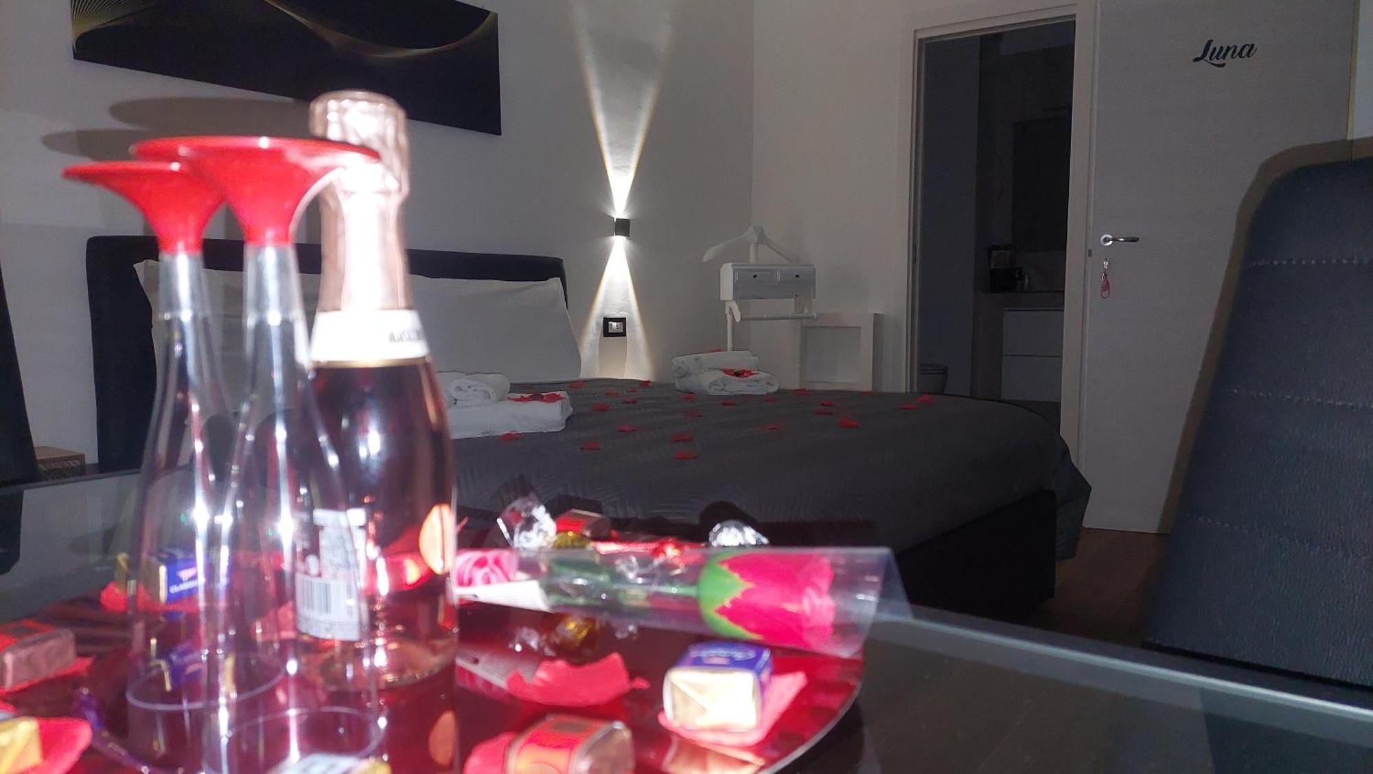 La Corte Guest House Bari Esterno foto